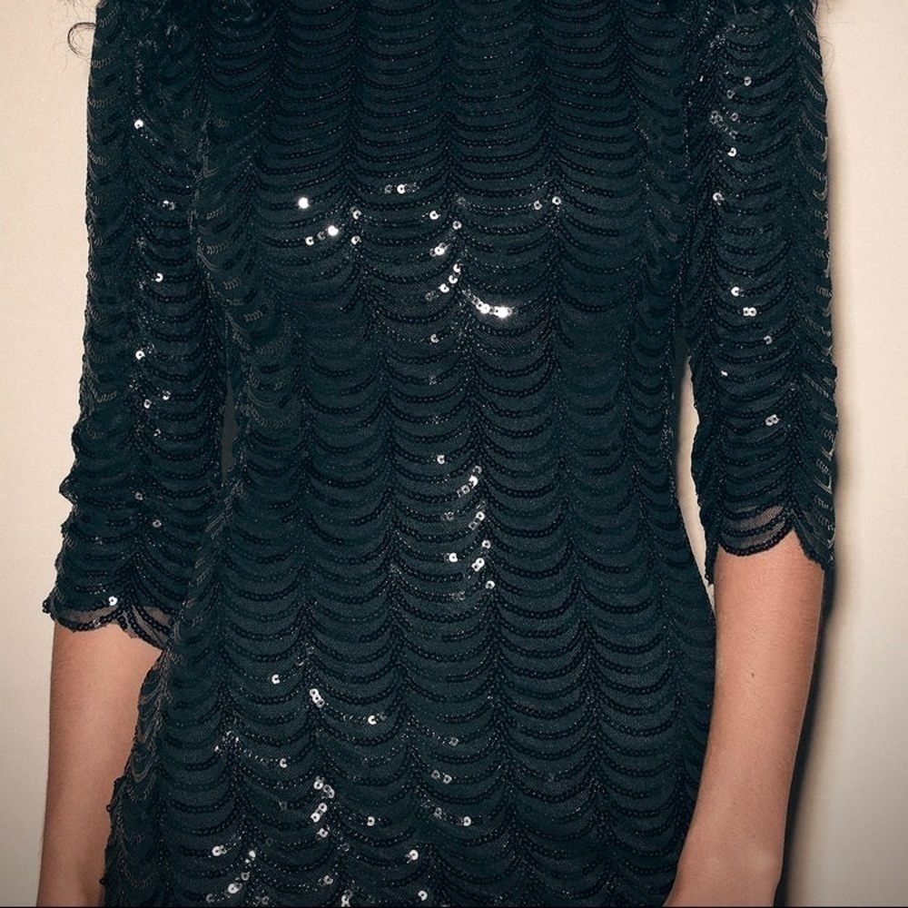 “Midnight Fantasy” Scalloped Sequin Bodycon Dress - Picture 7 of 13